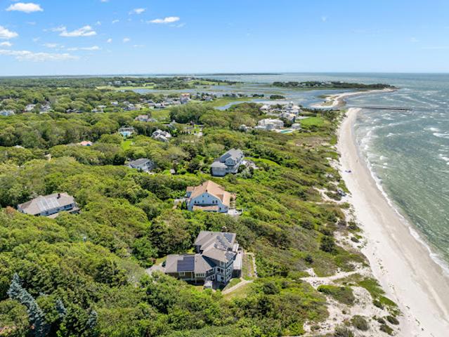 House for sale in Barnstable