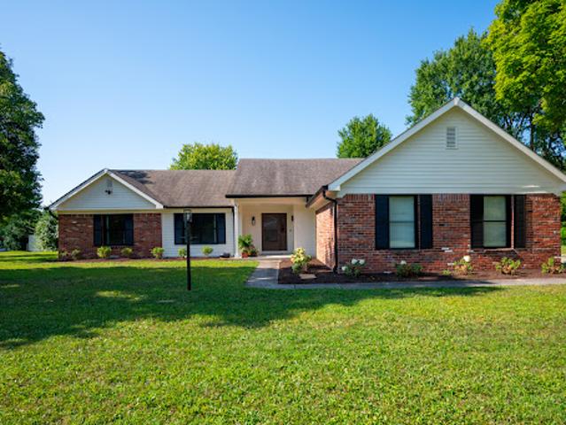 House for rent in Zionsville, Indiana