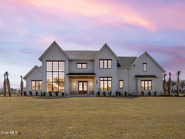 House for sale in Hampstead, North Carolina