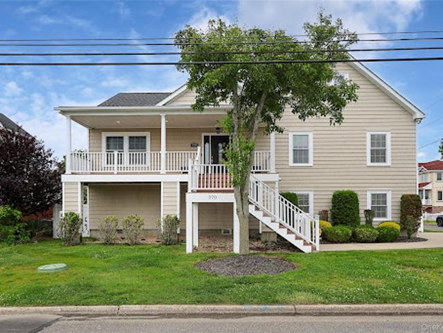 House for sale in Centereach, New York