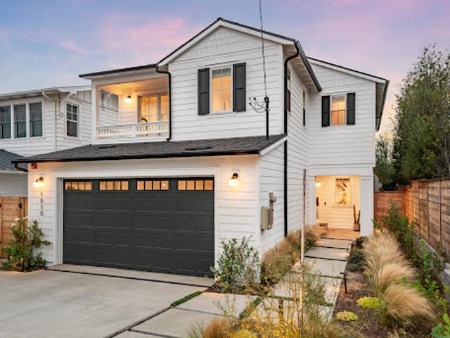 House for sale in Manhattan Beach, California