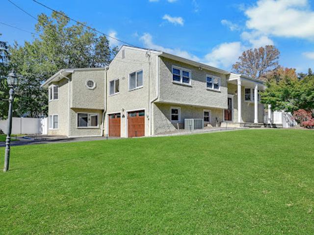House for sale in Paramus, Bergen County