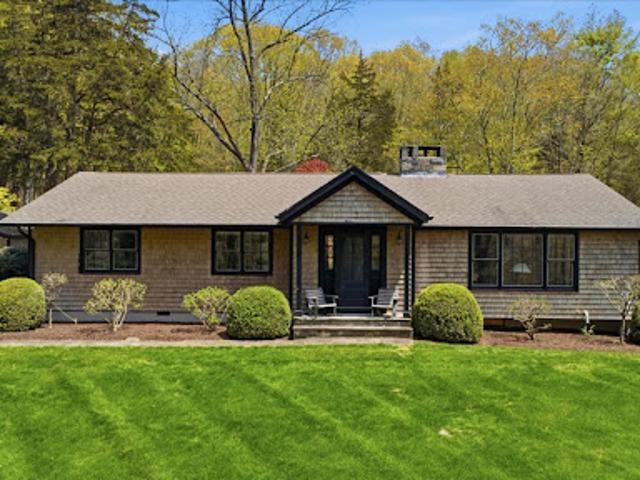 House for sale in Roxbury, Connecticut