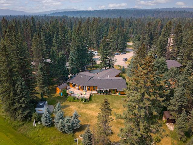 House for sale in Alberta