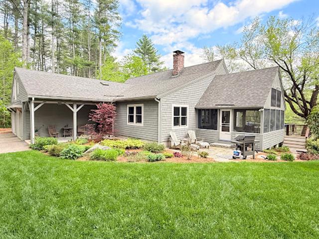 House for sale in New Hampshire
