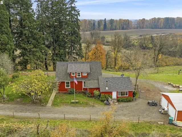 House for sale in Oregonia