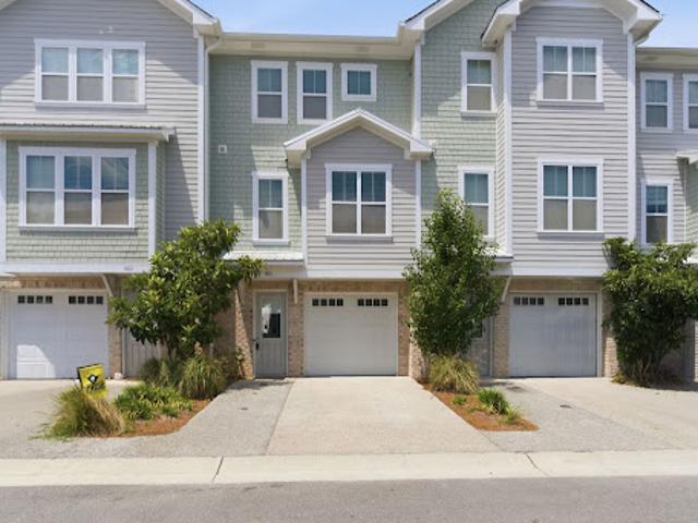House for sale in Wilmington, North Carolina