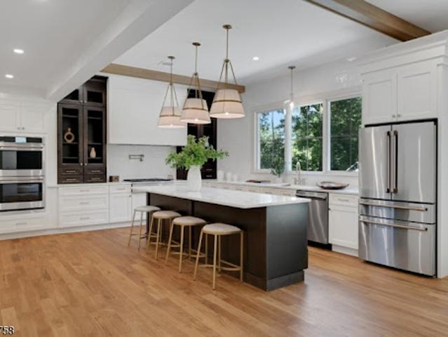 House for sale in Caldwell, New Jersey