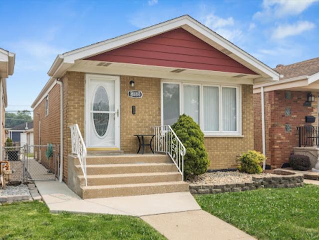 House for sale in Chicago Park, Illinois