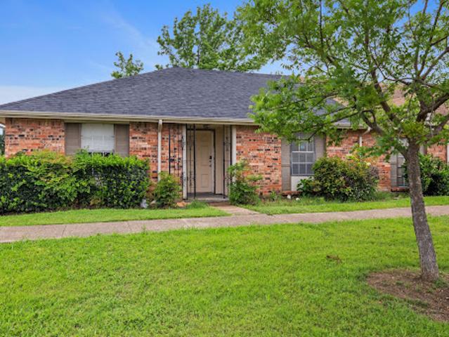 House for sale in Grand Prairie, Texas