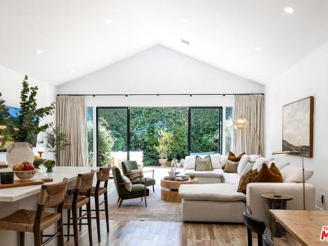 House for sale in Encino Neighborhood Council District, Canoga Park