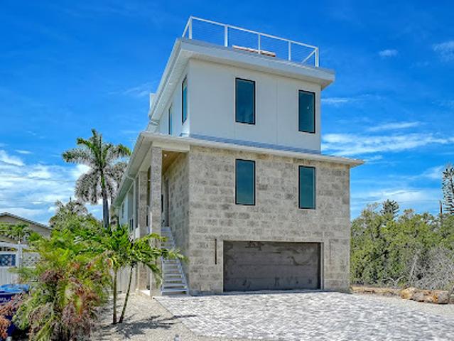 House for sale in Bradenton Beach, Florida