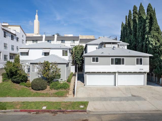 House for sale in Canoga Park, California