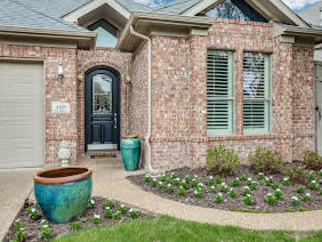House for sale in Fort Worth House for sale in Fort Worth
