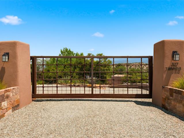 House for sale in Santa Fe, New Mexico