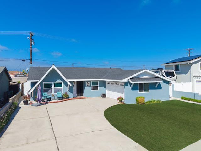 House for sale in Huntington Beach, Orange County