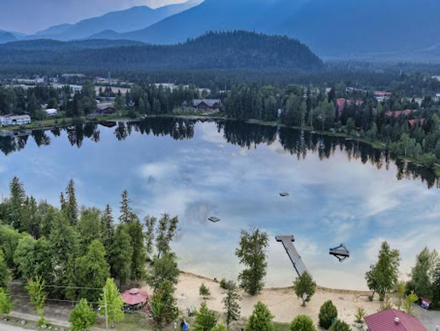 House for sale in Blue River, British Columbia