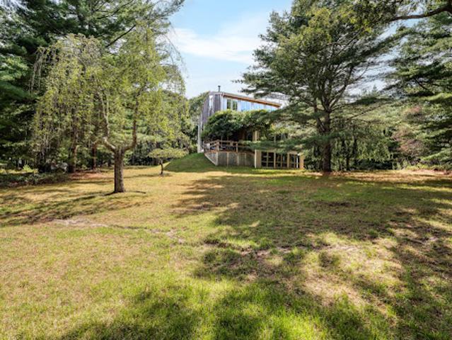 House for sale in Wainscott, New York