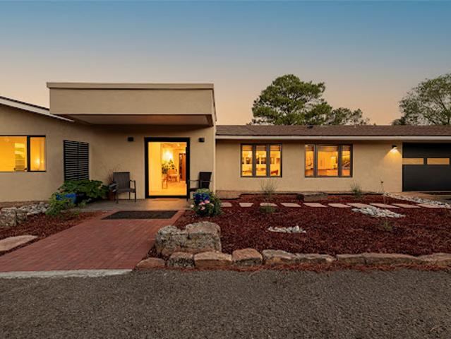 House for sale in Santa Fe, New Mexico