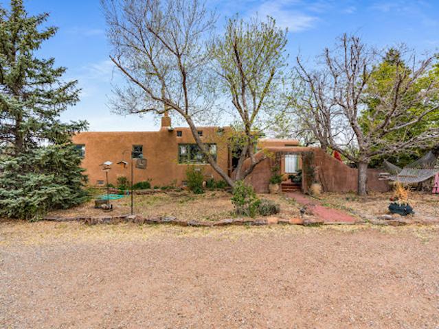 House for sale in Santa Fe, New Mexico
