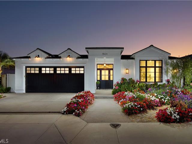 House for sale in Corona Del Mar, California