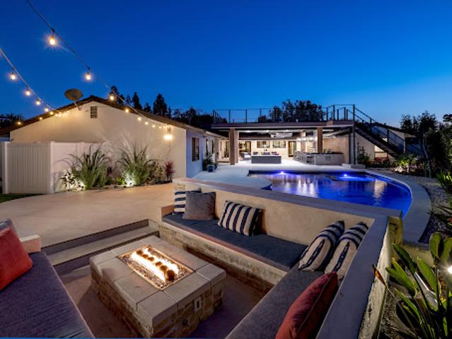 House for sale in Villa Park