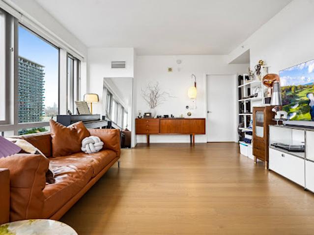 House for sale in Hudson, New Jersey