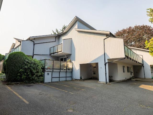 House for sale in Saanich, British Columbia