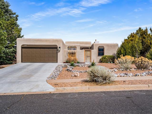 House for sale in Santa Fe, New Mexico