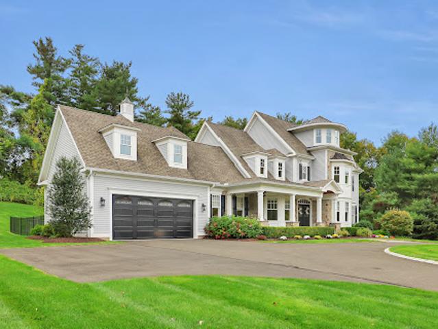 House for sale in Avon, Capitol Planning Region