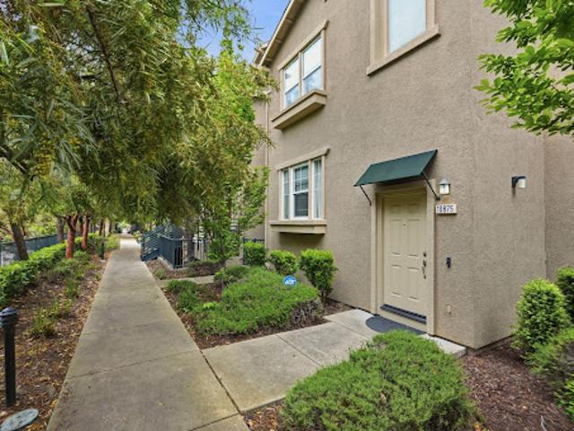 House for sale in Oakland, California
