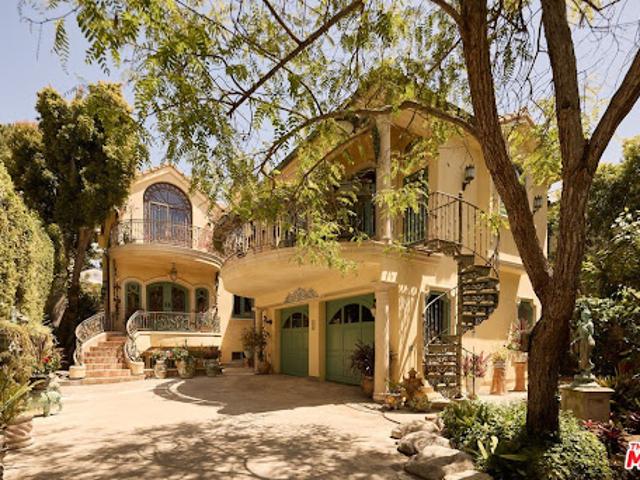 House for sale in Santa Monica, California