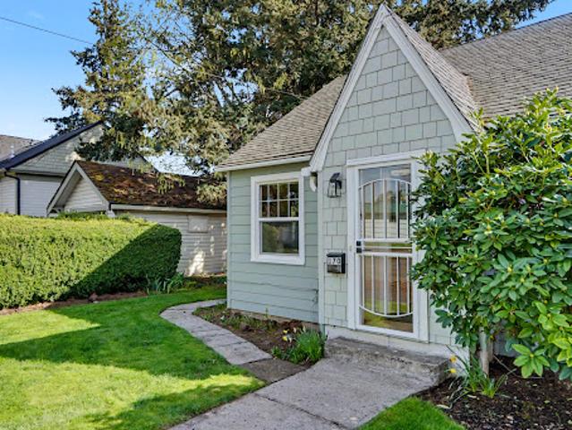 House for sale in Oregonia