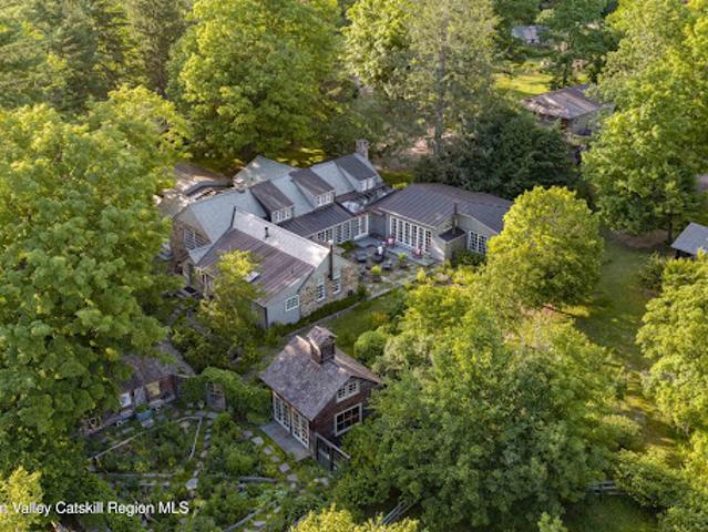House for sale in Bloomington, New York