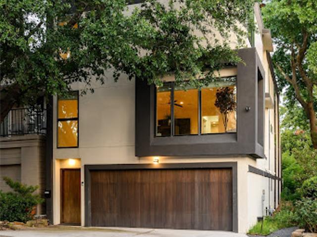 House for sale in Dallas, Texas