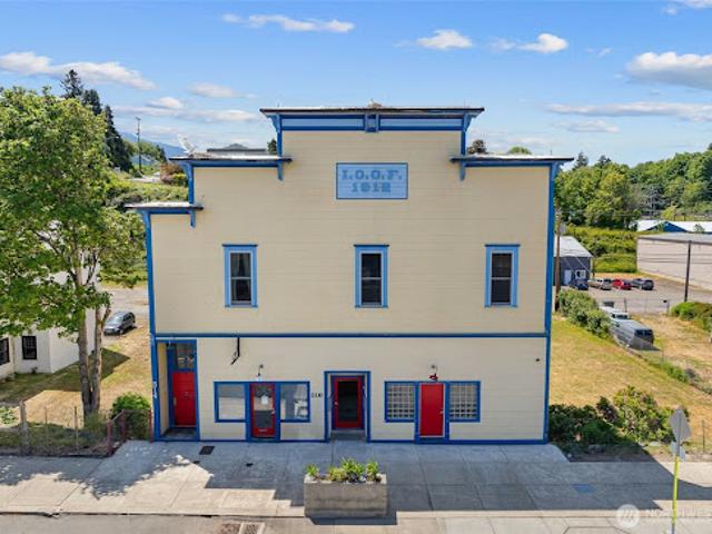 House for sale in Port Angeles, Washington