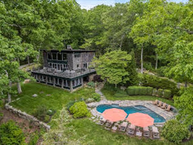 House for sale in Lyme