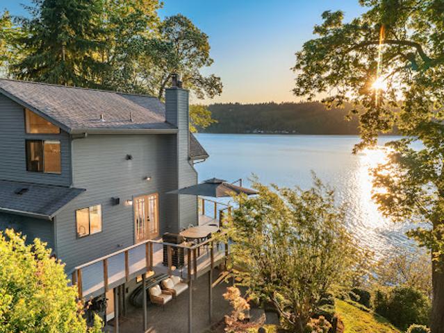 House for sale in Vashon, Washington