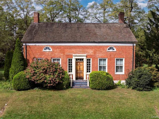House for sale in New York