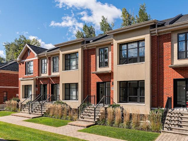 House for sale in Pointe-claire, Quebec