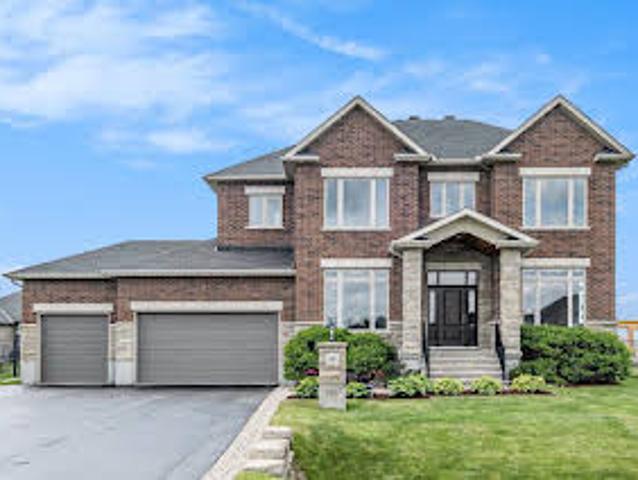 House for sale in Ottawa House for sale in Ottawa