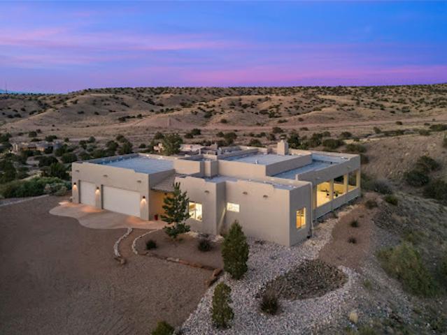 House for sale in New Mexico