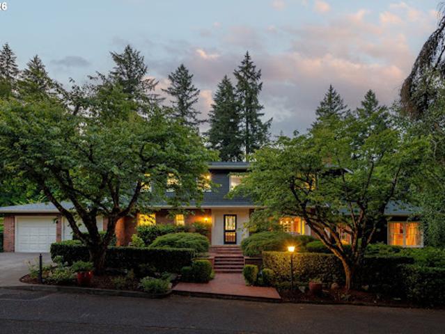 House for sale in Oregonia