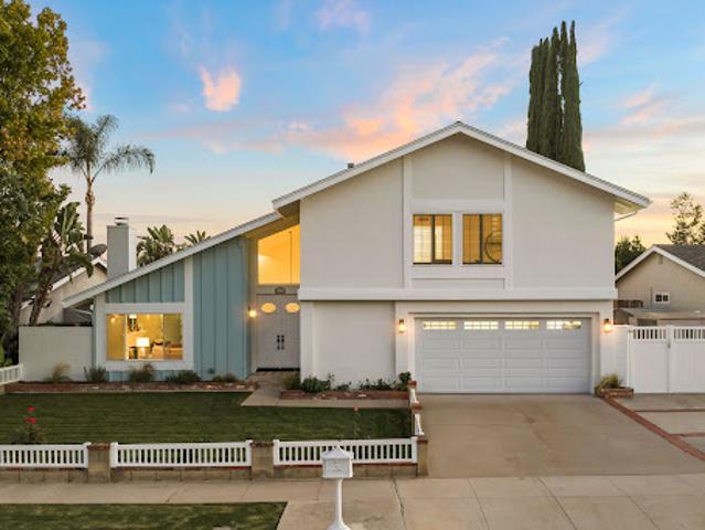 House for sale in Oak Park, California