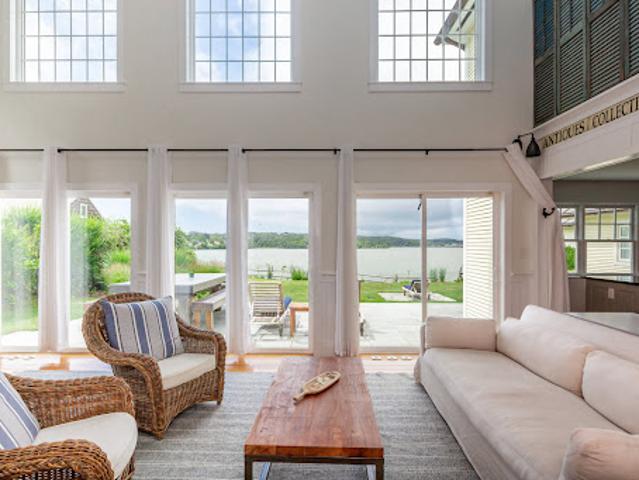 House for sale in Wainscott, New York
