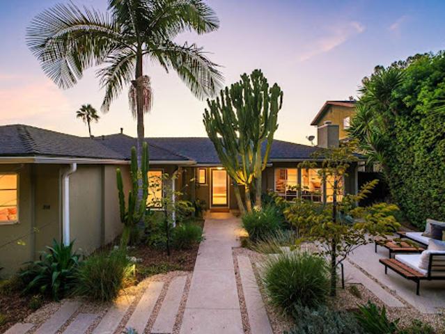 House for sale in Los Angeles, Los Angeles County