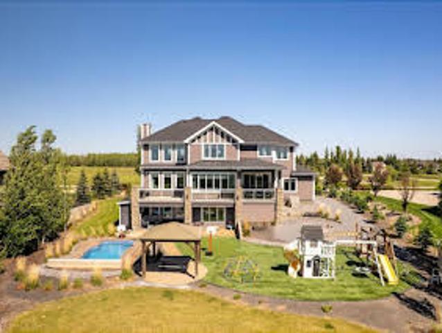 House for sale in Spruce Grove House for sale in Spruce Grove