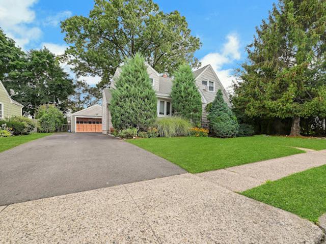 House for sale in Passaic, New Jersey