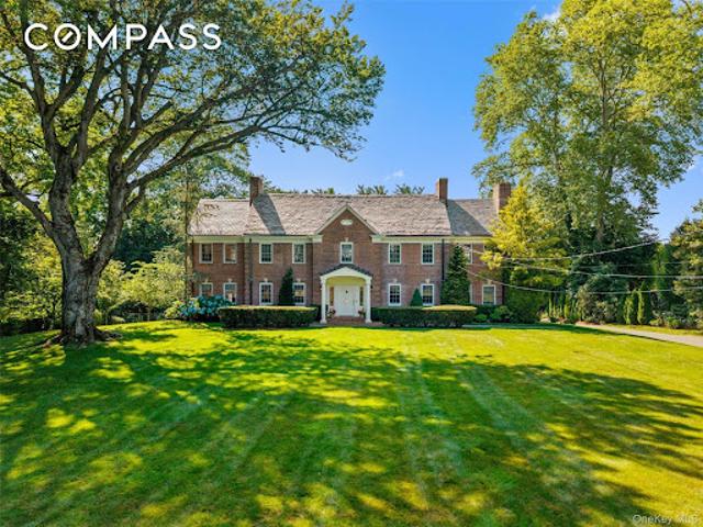 House for sale in Scarsdale, New York