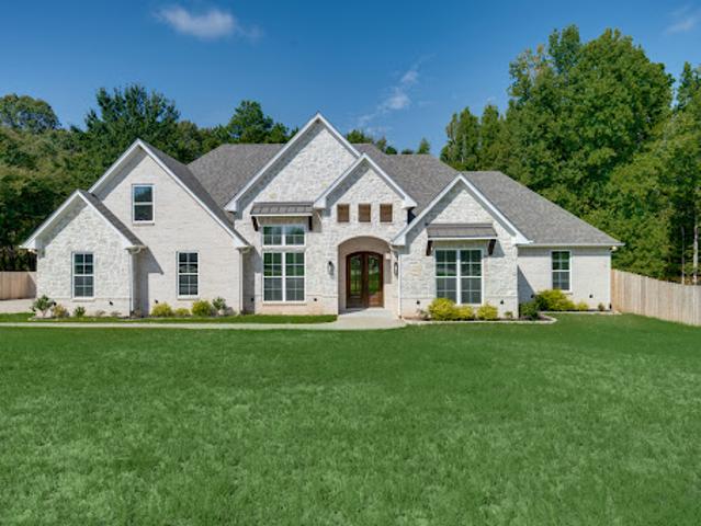 House for sale in Tyler, Smith County